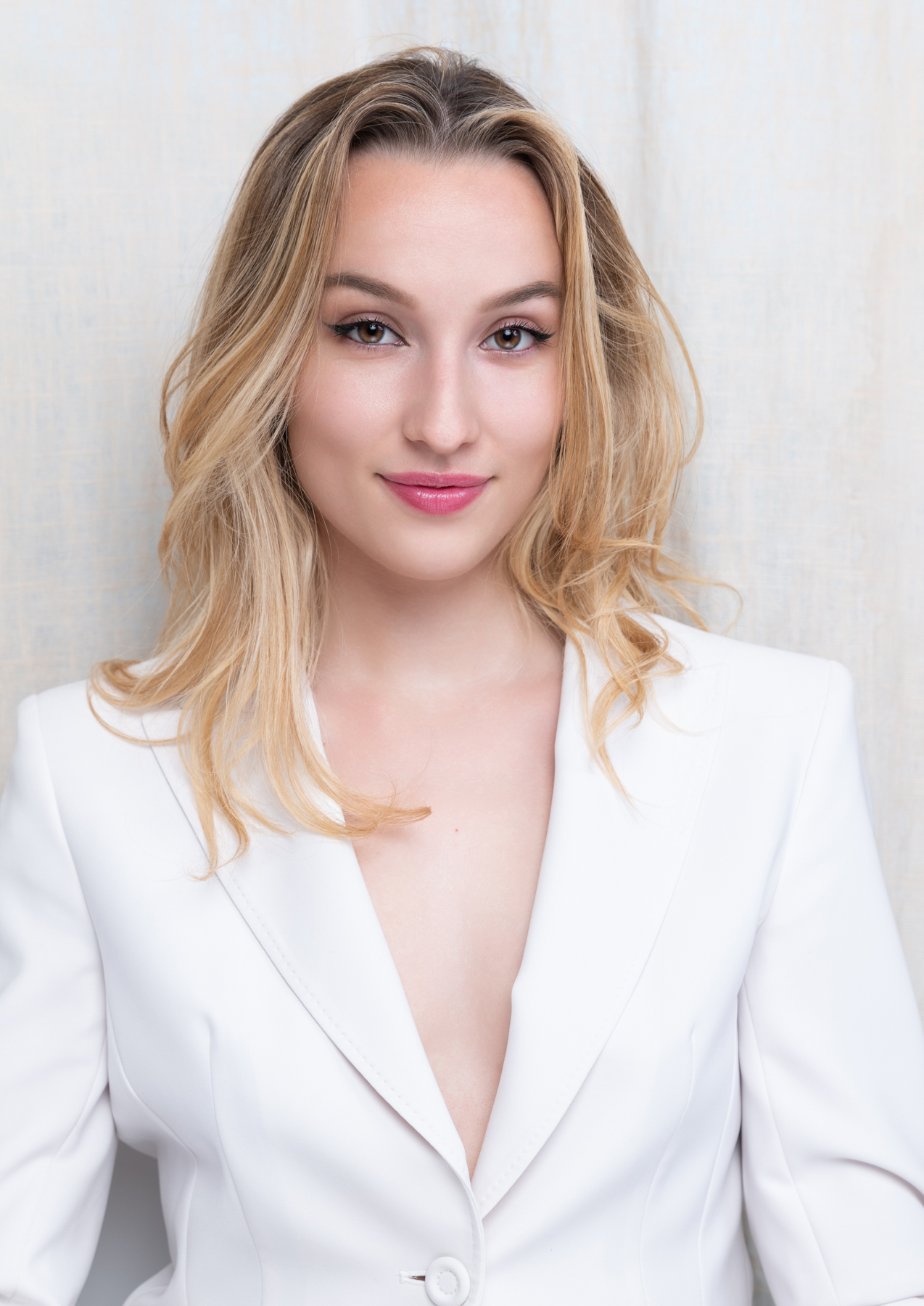 Ophelie-business-10